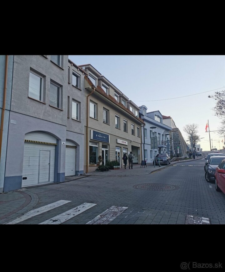 Podzemná garáž na prenájom na Zámockej ulici, Bratislava Staré Mesto