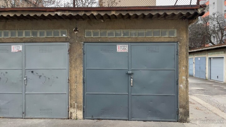 Dlhodobý prenájom garáže s elektrinou a vodou na Moravskej ulici