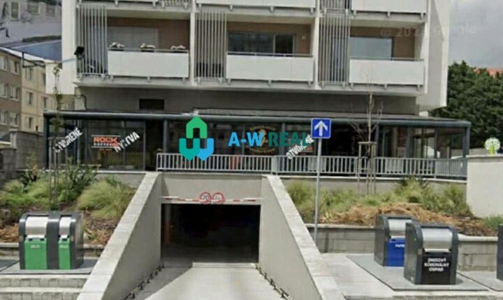 Prenájom garáže s automatickou bránou v bytovom dome GRADUS - Dunajská Streda