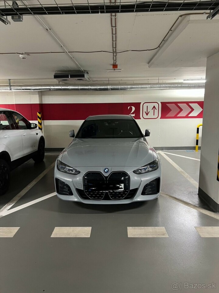 Prenájom parkovacieho miesta v garáži Sky Park, Továrenská ul.