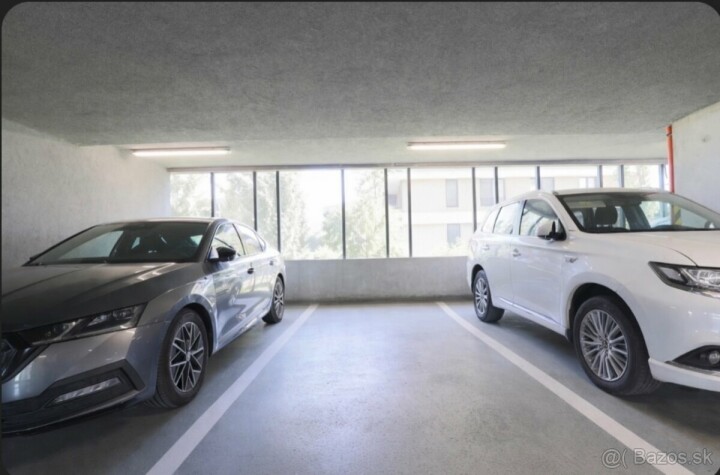 Predaj garážového státia v Novom Ružinove