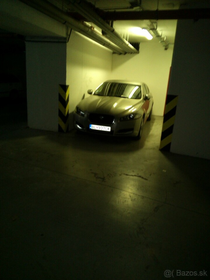 Prenájom garážového boxu v centre Bratislavy
