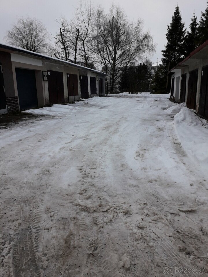 Prenájom garáže na Hurbanovej ulici v Hlohovci