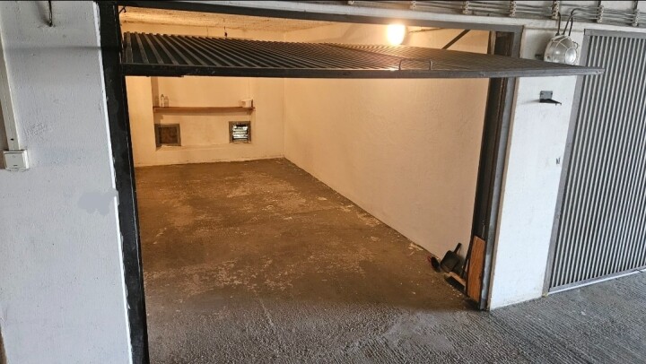 Prenájom garáže s elektrinou na ul. Matejkova v garážovom dome