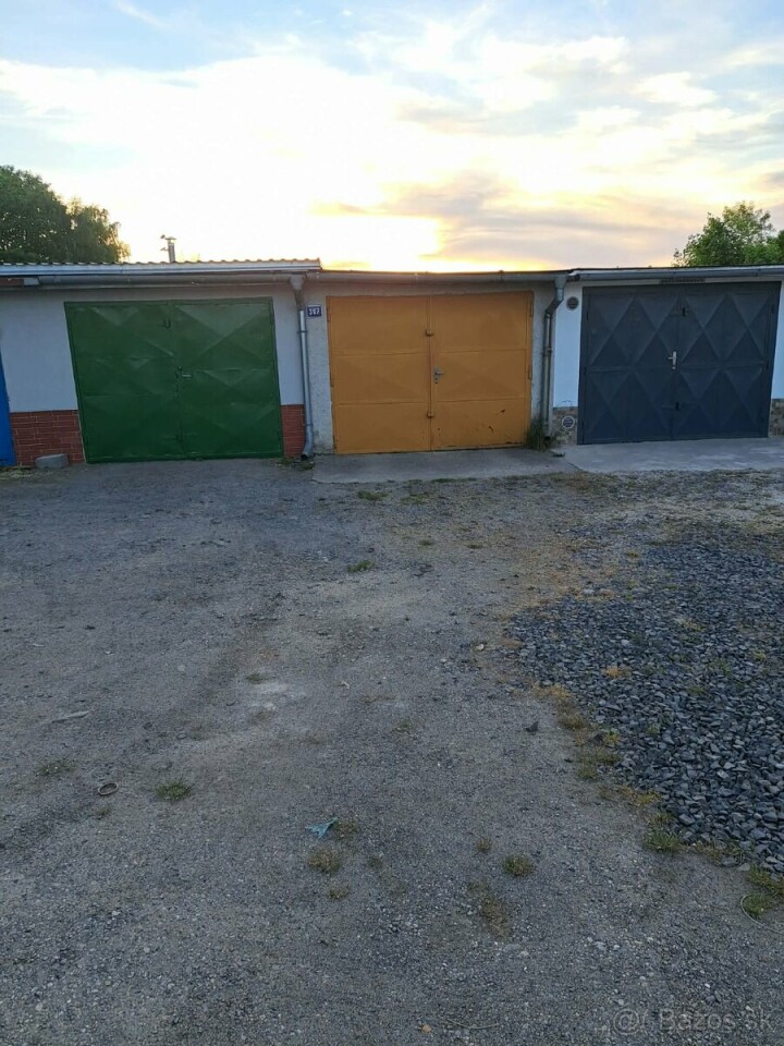 Na predaj garáž so montážnou jamou vo V.Kapušanoch