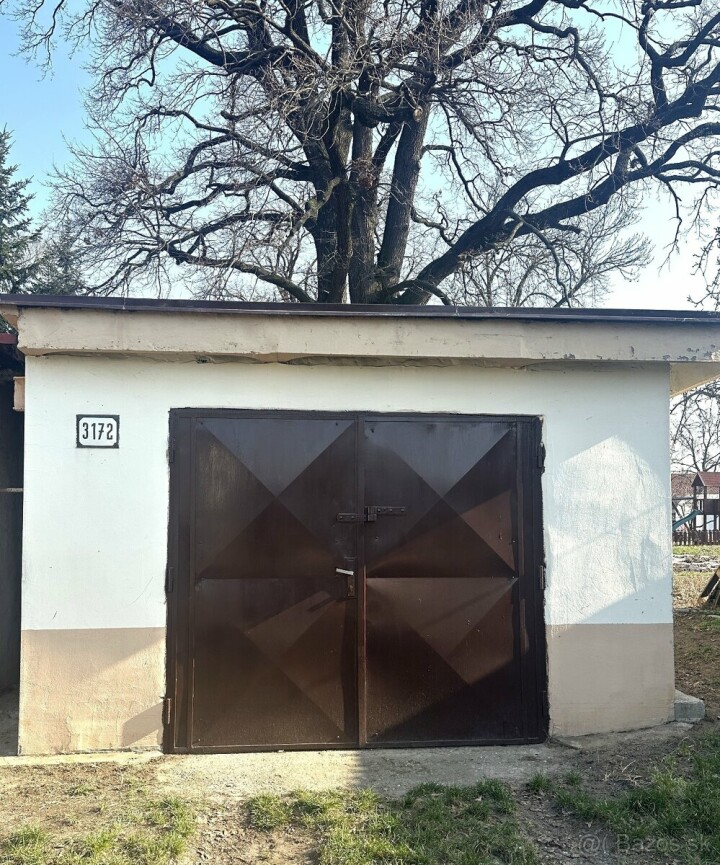 Na predaj garáž 24 m² na ul. Cukrovarská - Palestína, Sereď
