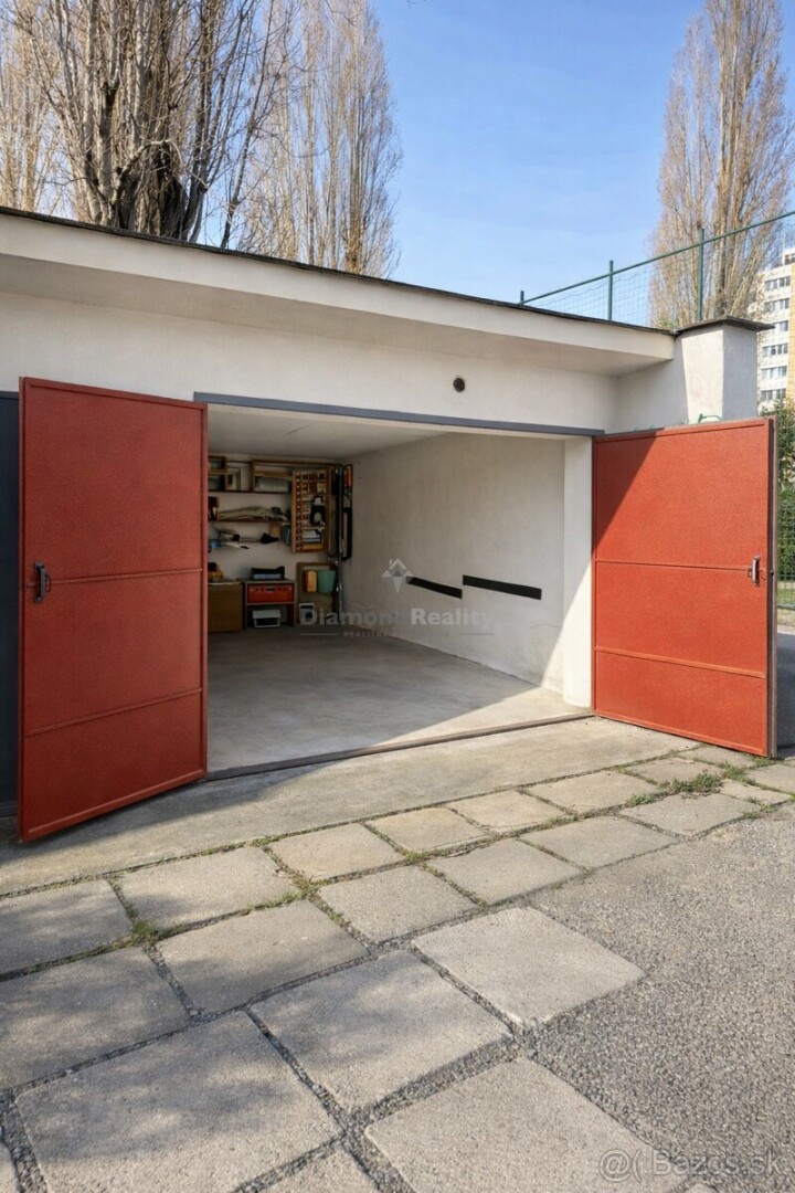 Prenájom garáže na Vysokoškolskej ulici v Košiciach