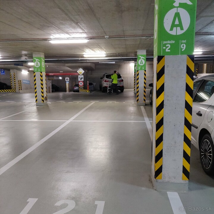 Prenájom parkovacieho miesta s pivničnou kobkou v City Park Ružinov