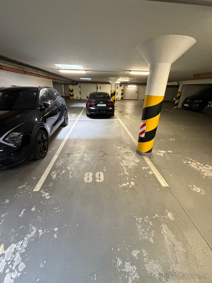 Dlhodobý prenájom garážového státia na Gercenovej ulici v Petržalke