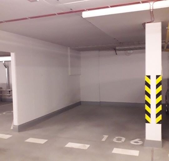 Na predaj priestranné garážové státie č. 106 v polyfunkčnom dome TAMMI