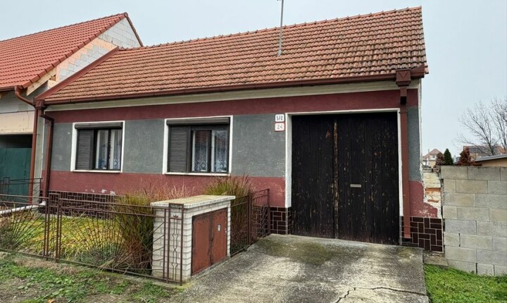 Na predaj rodinný dom v Drahovciach s pozemkom 326 m2