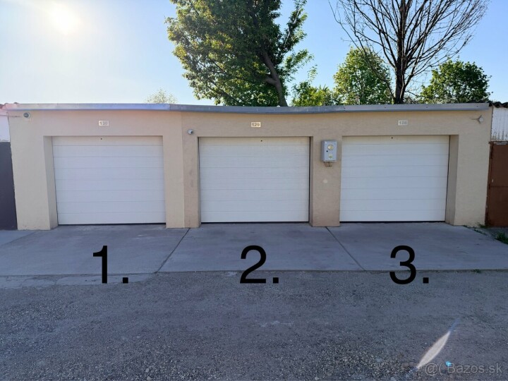 Predaj 3 zrekonštruovaných garáží v Komárne