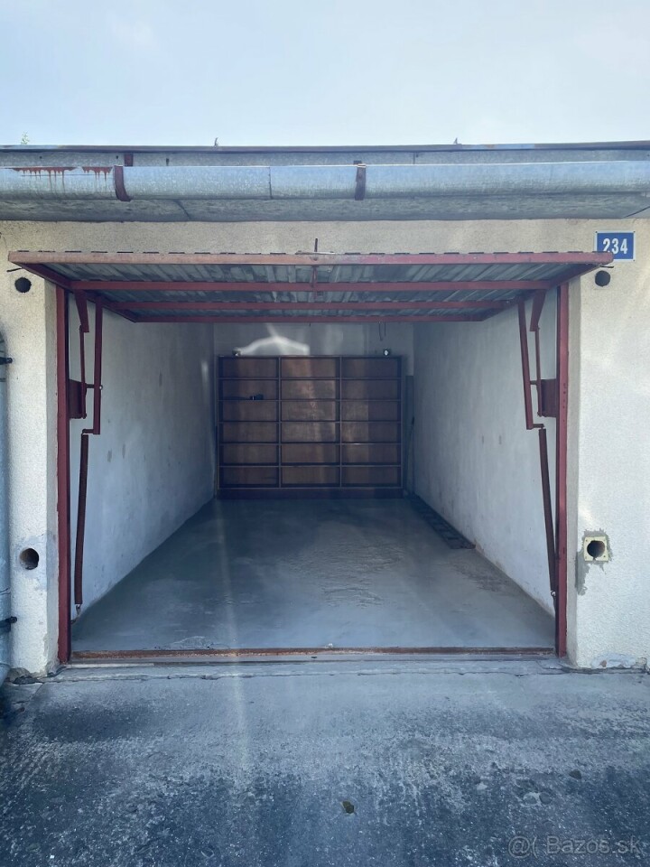 Dlhodobý prenájom garáže na ulici Sv. Jakuba v Bardejove