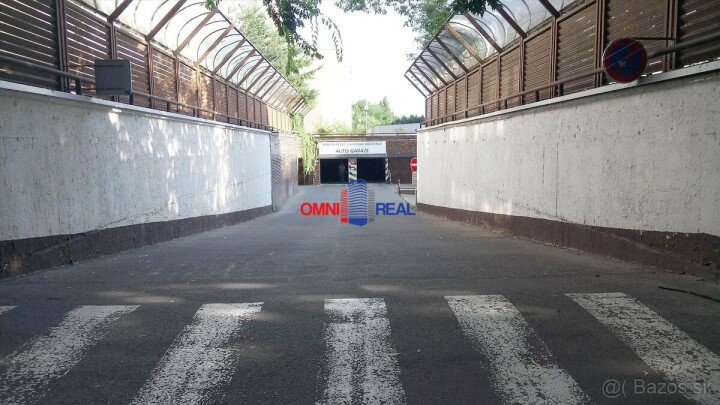 Na predaj garážové státie v Bratislave na Stodolovej ulici