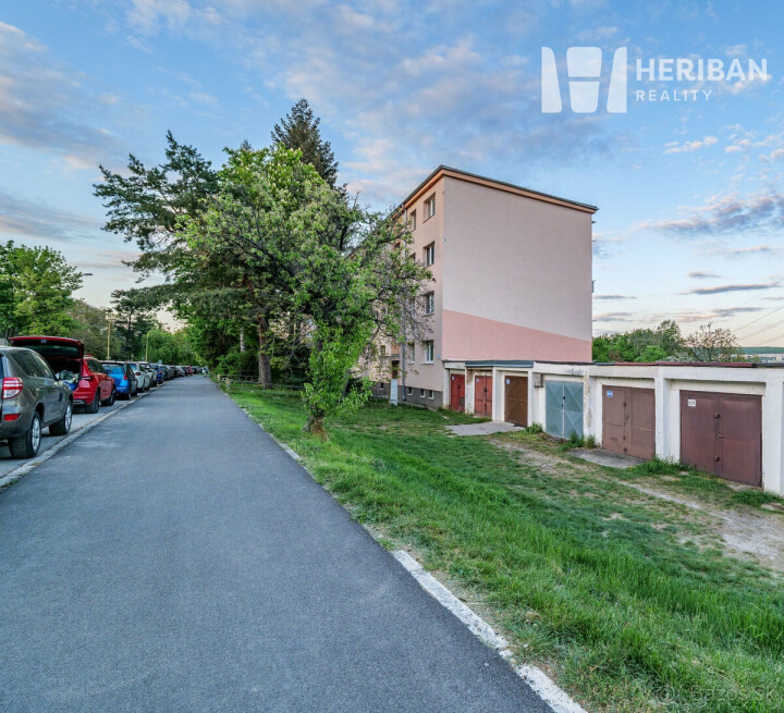 Murovaná garáž na predaj, 22m2, Gerlachovská ulica, KE-Sever