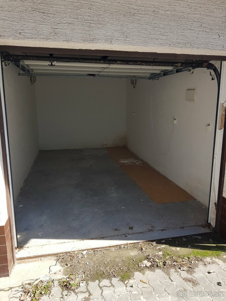 Prenájom priestrannej garáže s elektrinou na Bazovej 2, BA - Nivy