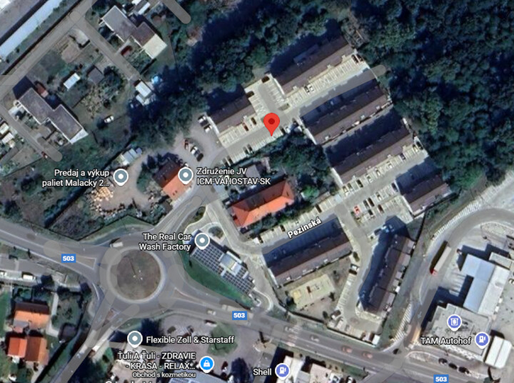 Dlhodobý prenájom vonkajšieho parkovacieho miesta na Pezinskej ulici