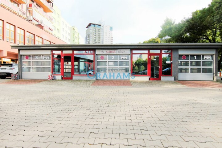 Prenájom vnútorného garážového státia v automatickom parkovacom dome, Záhradnícka