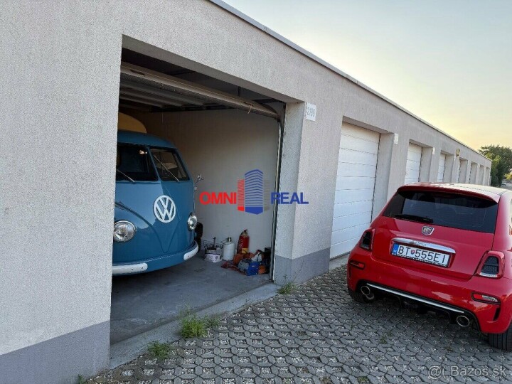 Predaj samostatnej garáže 22 m² s pozemkom v Dunajskej Lužnej