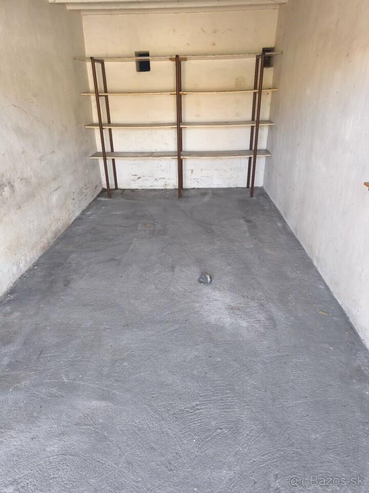 Dlhodobý prenájom garáže v Nitre na Chrenovej