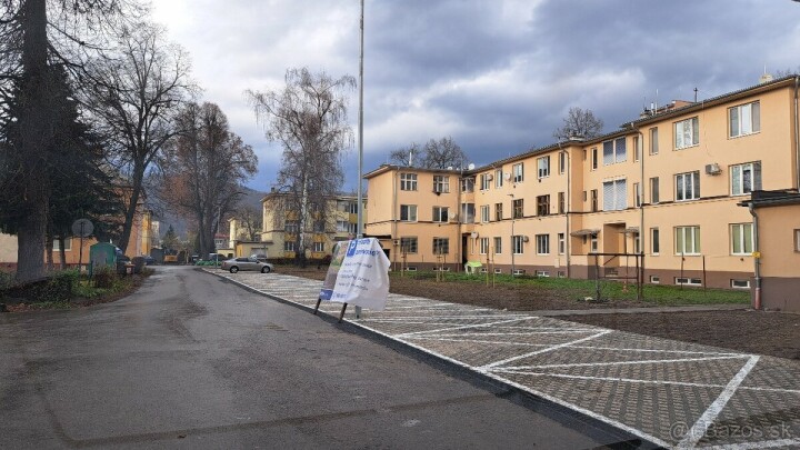 Na predaj parkovacie státie 17,5 m² na Mierovej ul.