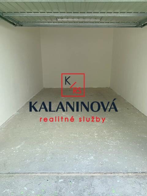 Na predaj: Rádová garáž s pozemkom a elektrinou, Bulharská ulica, Košice - JUH