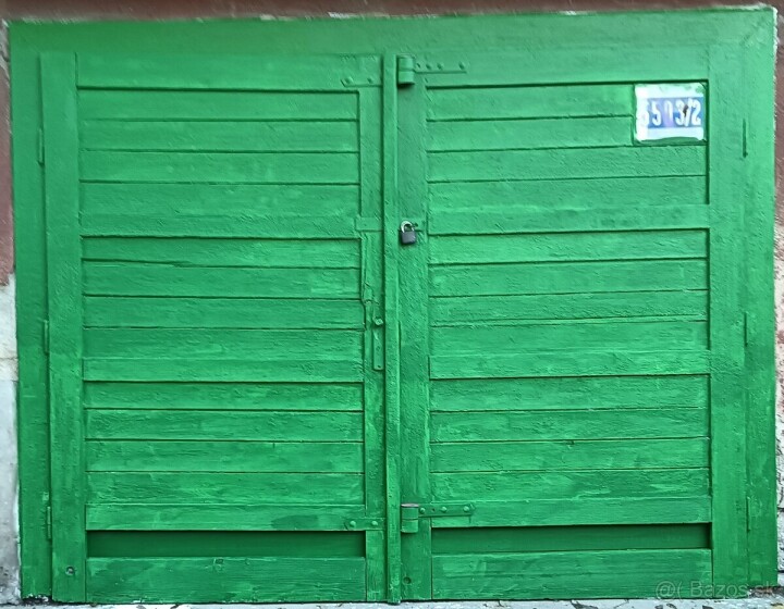 Murovaná garáž na predaj v Bratislave (Koceľova – Karadžičova)