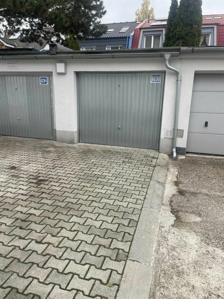 Prenájom garáže v garážovom rade na Púpavovej ulici