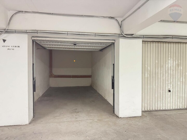 Na predaj: Garáž 14 m² v podzemí bytového domu v Dunajskej Strede