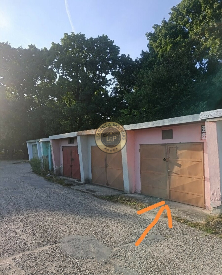 Predaj samostatnej garáže v Galante na Parkovej ulici