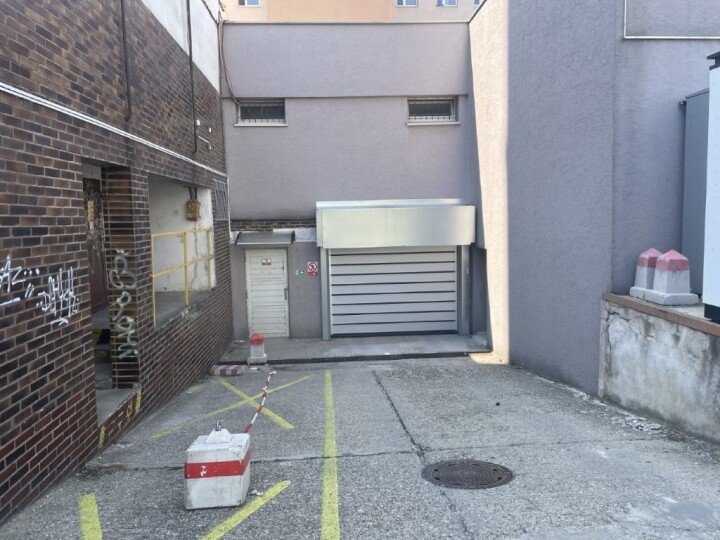 Prenájom garáže v podzemnom garážovom objekte na Budyšínskej ulici