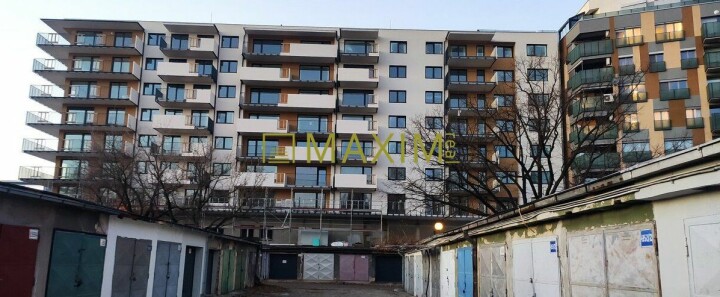 Predaj garáže s pozemkom v Ružinove na ulici Teslova