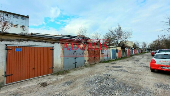 Na predaj radová garáž 19m2 na Krivej ulici, Košice