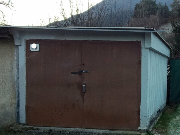 Garáž na prenájom na Ceste na Vlkolínec