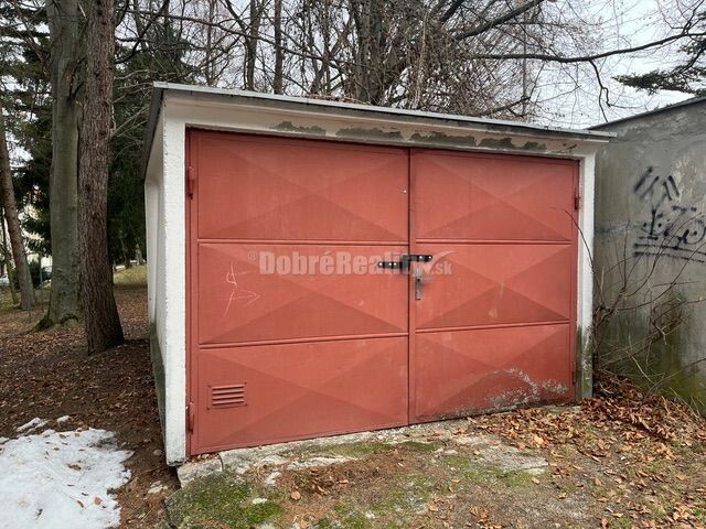 Prenájom garáže v centre mesta Martin na ul. A. Sokolíka