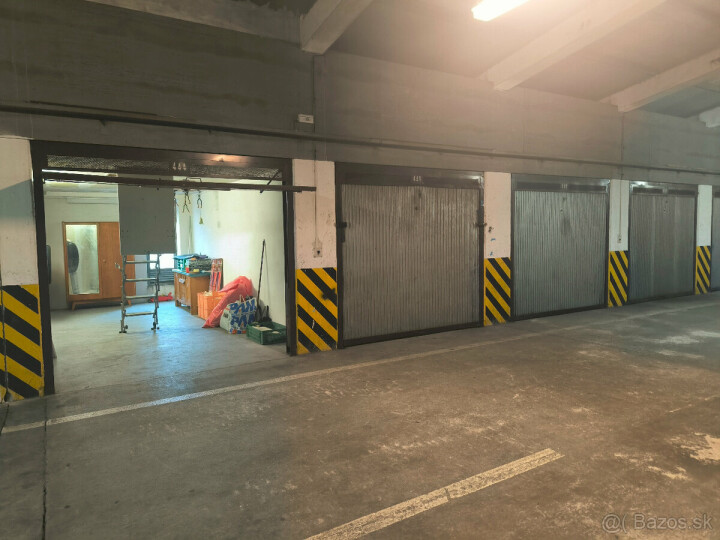 Samostatná uzatvárateľná garáž v parkovacom dome na Jasovskej ulici