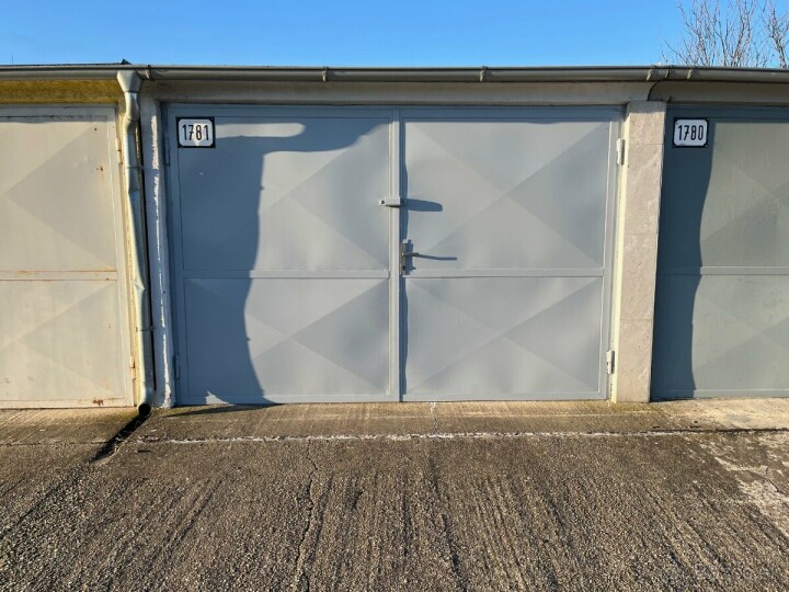 Na predaj garáž v Sládkovičove na sídlisku J. Dalloša