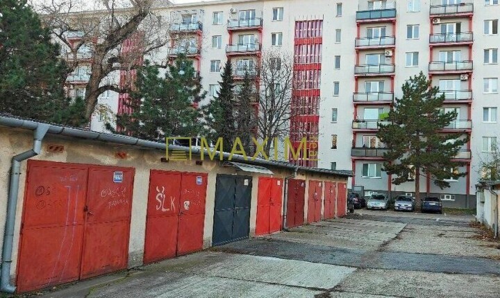Predaj garáže na Haburskej ulici s rozlohou 16,74 m2
