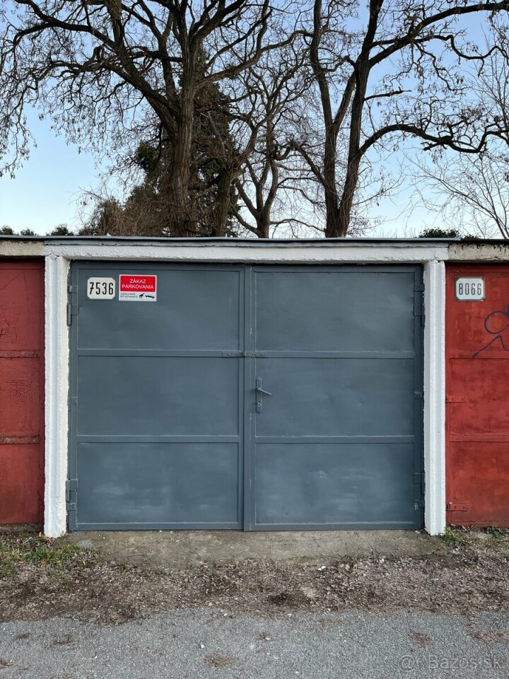 Prenájom garáže v centre Prešova, 19m2