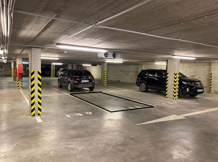 Prenájom vnútorného garážového státia v Petržalke - Matadorka