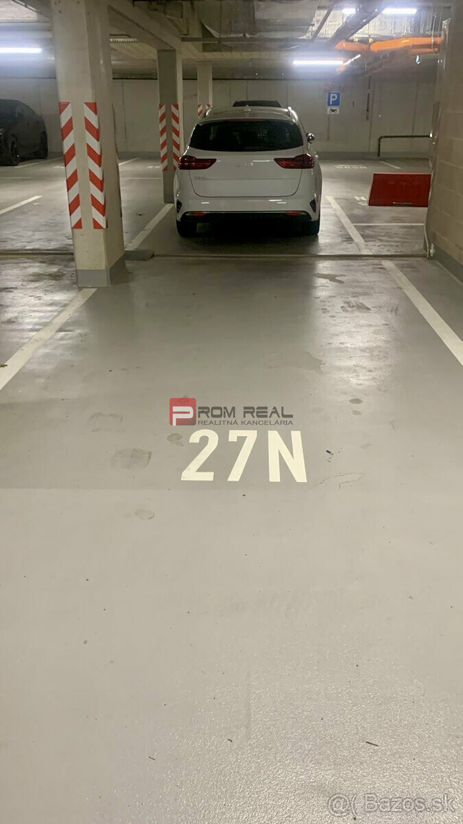 Parkovacie miesto na prenájom v garáži Magnolia 3 na ulici Hraničná