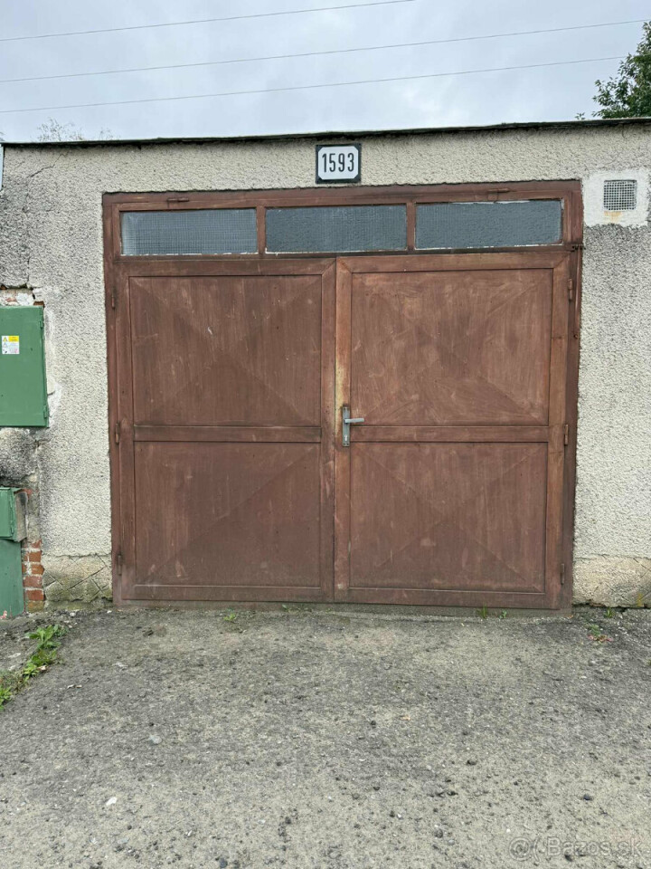 Garáž na prenájom v Sabinove na ul. Komenského