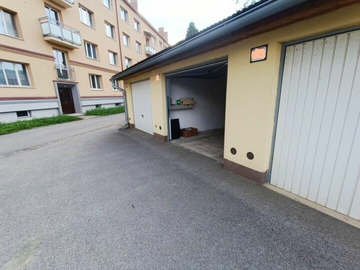 Predaj murovaná garáž na Pavlovičovom Námestí v Prešove