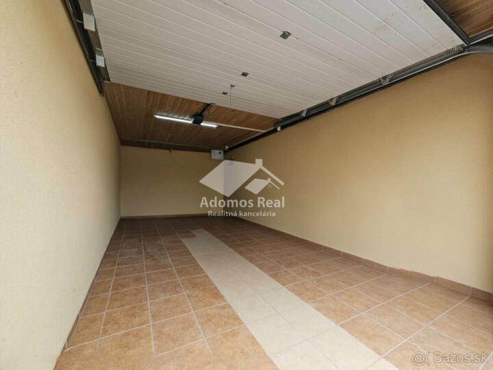 Na predaj zrekonštruovaná garáž v Moldave nad Bodvou