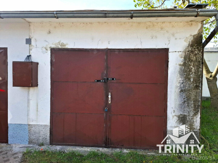 Na predaj garáž s elektrinou na sídlisku Juh v Nových Zámkoch
