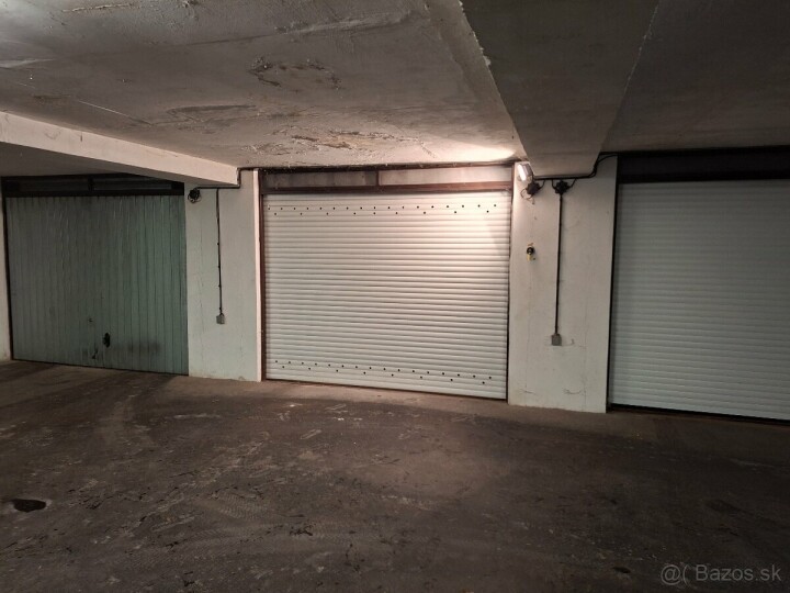 Garáž na prenájom na Klenovej ulici pri kostole