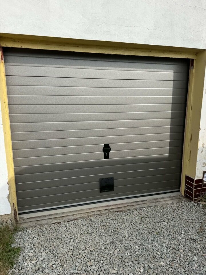 Na prenájom garáž v Námestove, časť Brehy