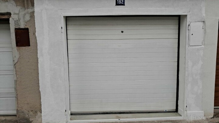 Kompletne zrekonštruovaná garáž na predaj v Boryni