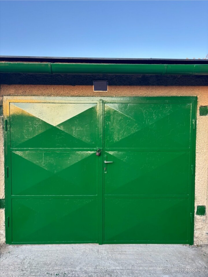 Prenájom garáže s elektrinou na Generála Svobodu