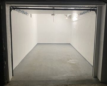Samostatná garáž na prenájom v parkovacom dome